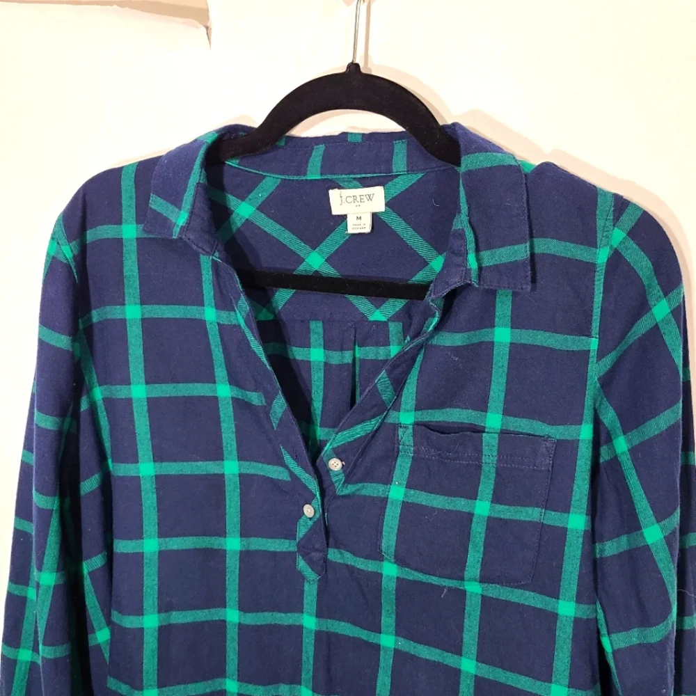 J‎ Crew Women's Medium M Blue and Green Buffalo Check Shirt 1/4 Button Up